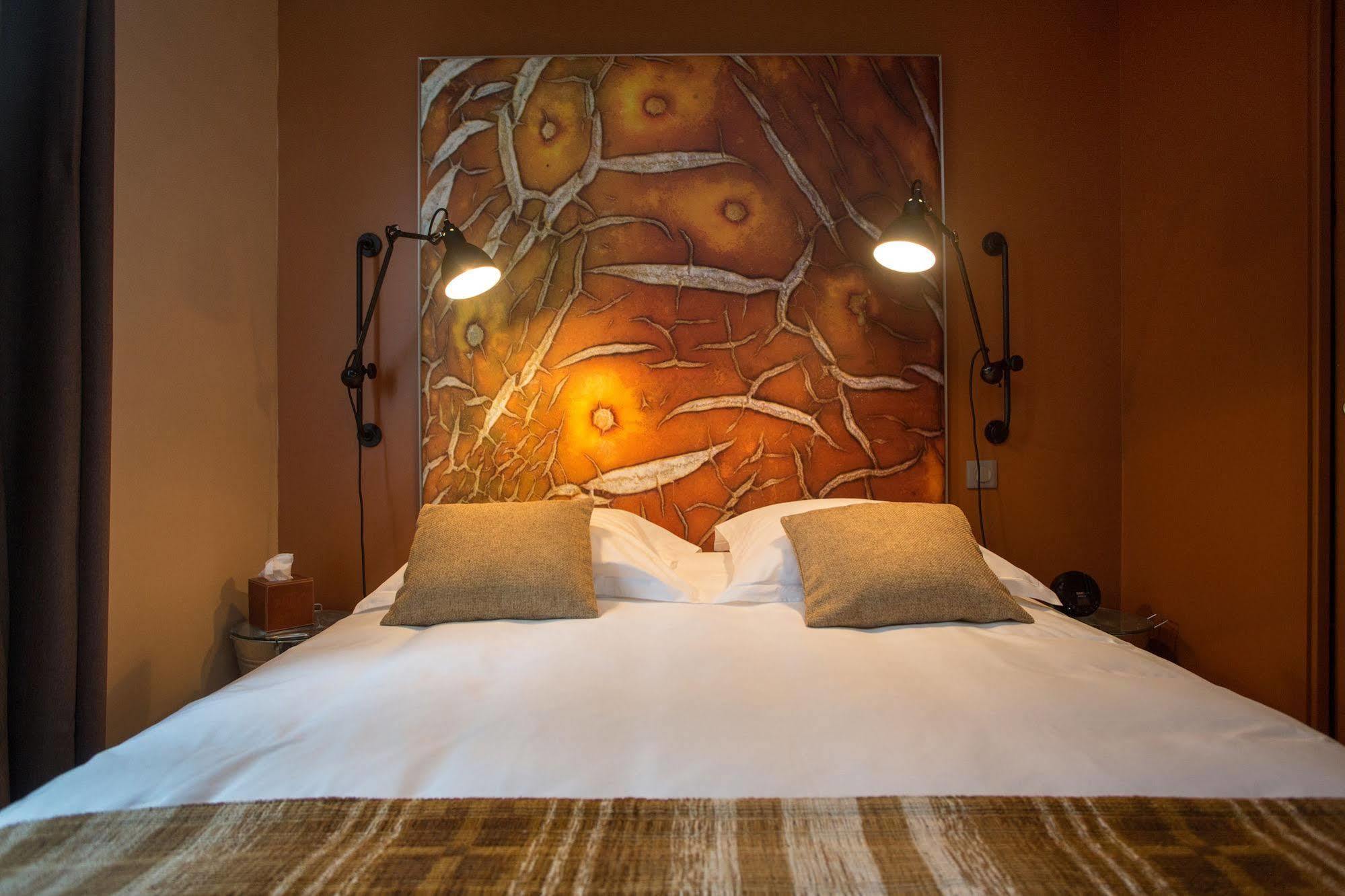 La Finca Hotel & Spa Париж Екстериор снимка